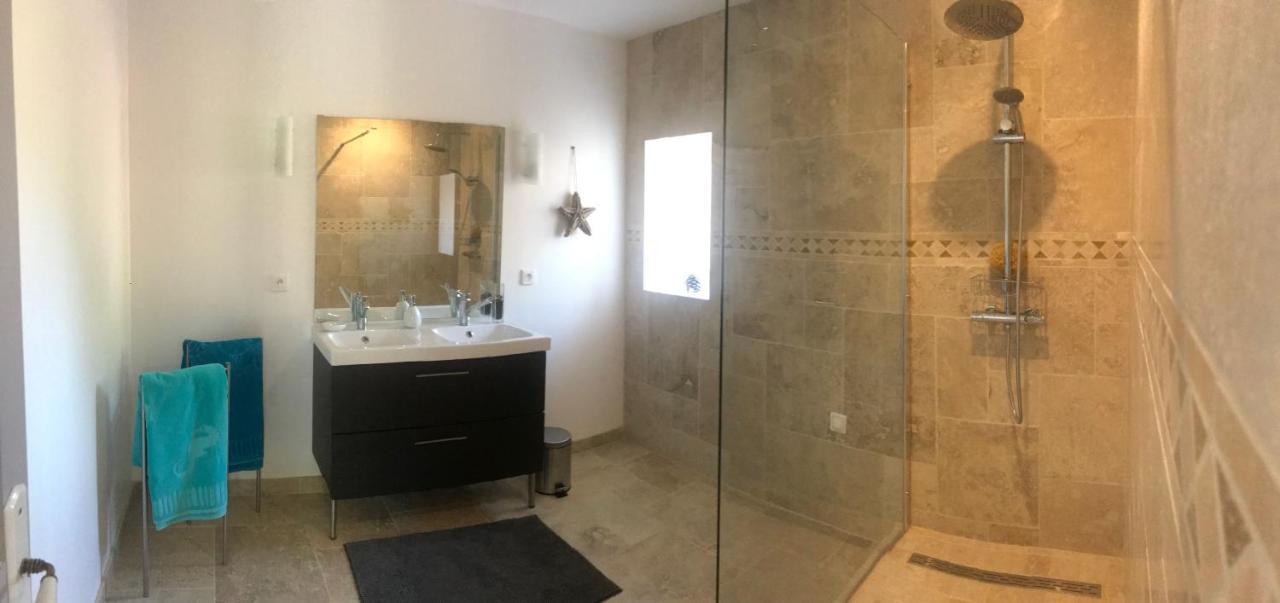 Chambres D Hotes De Charme Dans Mas La Souvine Du 17Eme, Chambres Climatisees Bédarrides Zewnętrze zdjęcie