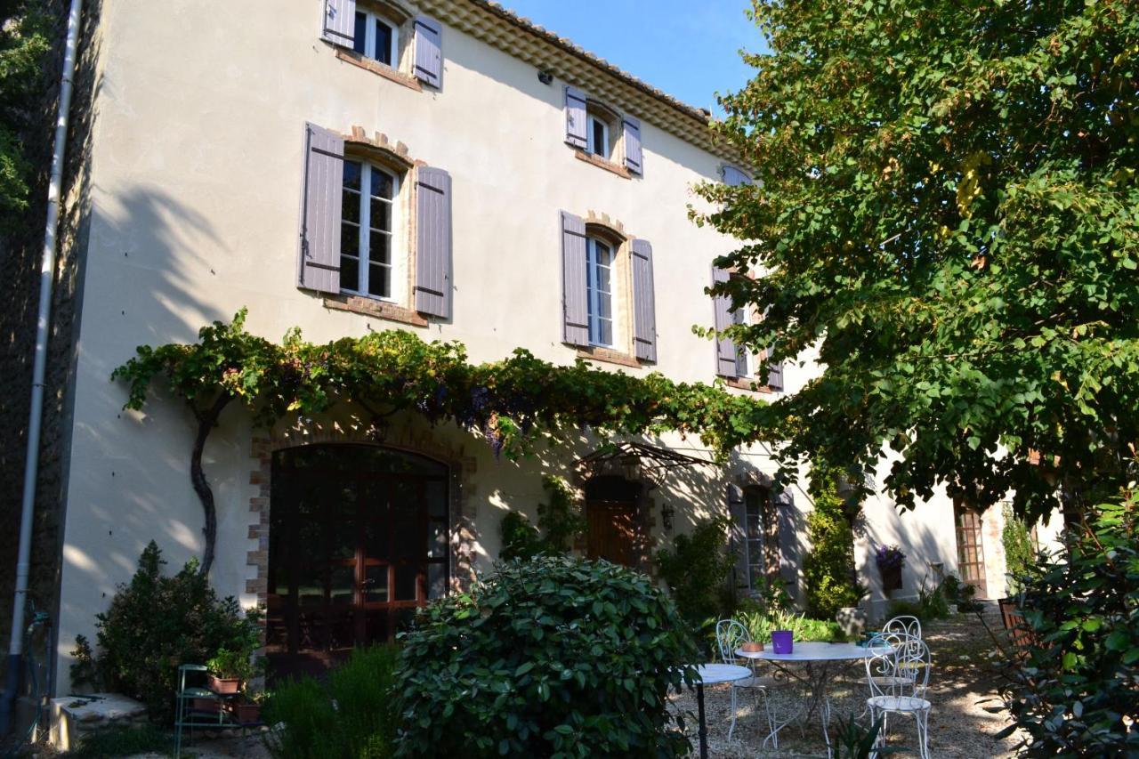Chambres D Hotes De Charme Dans Mas La Souvine Du 17Eme, Chambres Climatisees Bédarrides Zewnętrze zdjęcie