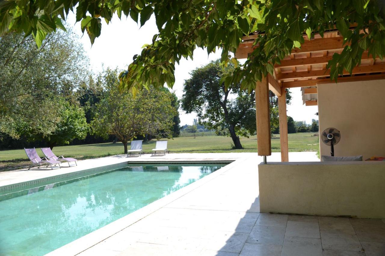 Chambres D Hotes De Charme Dans Mas La Souvine Du 17Eme, Chambres Climatisees Bédarrides Zewnętrze zdjęcie
